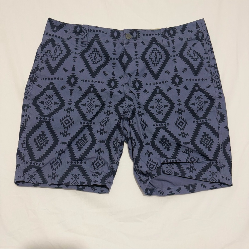 Roebuck & Co Men’s Shorts Size 40 Blue Aztec Tribal Print Cotton Casual Wear